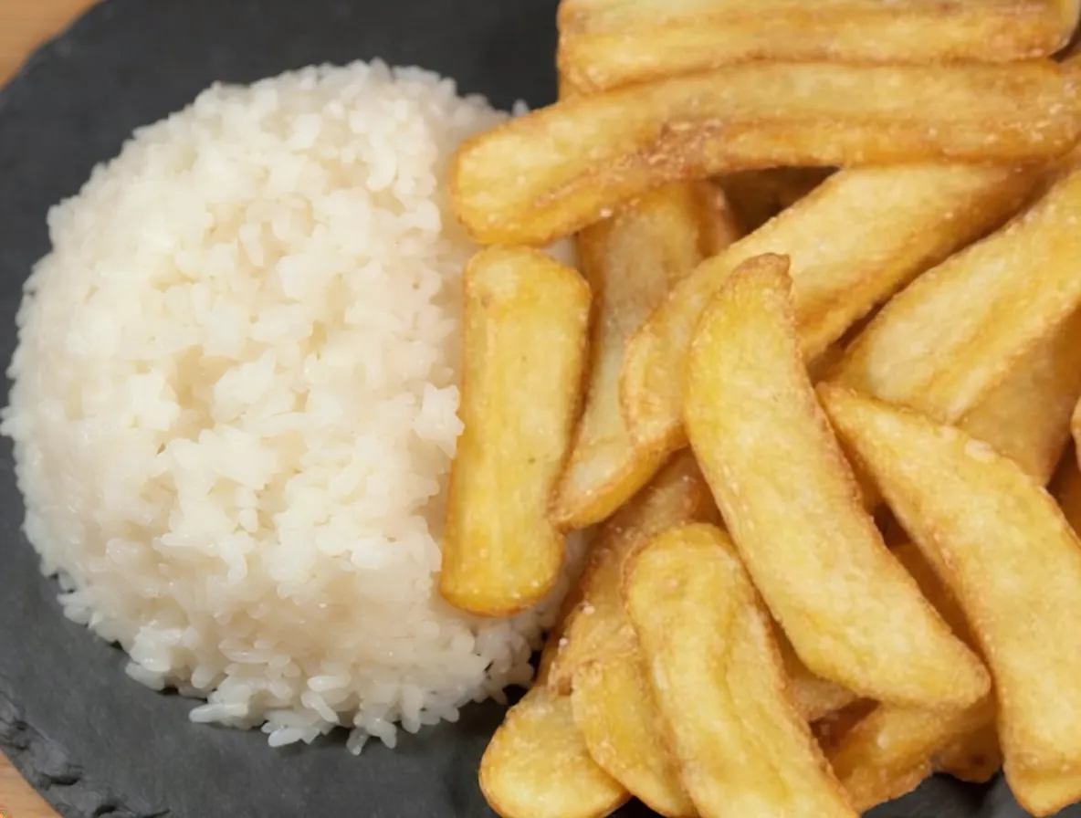 Half Boiled Rice Half Chips 半白飯半條